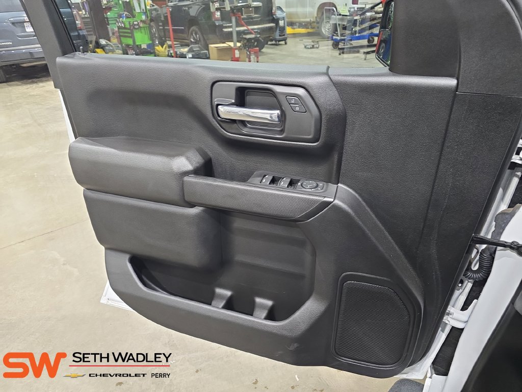 Used 2024 GMC Sierra 1500 Pro w/ Graphite Edition AWD/4WD image 27