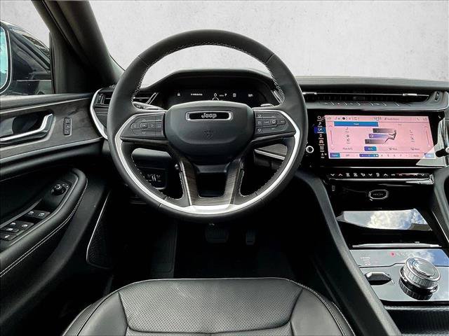 New 2026 Jeep Grand Cherokee L Limited AWD/4WD image 18