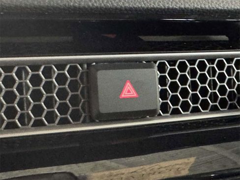 Used 2022 Honda Civic LX image 30