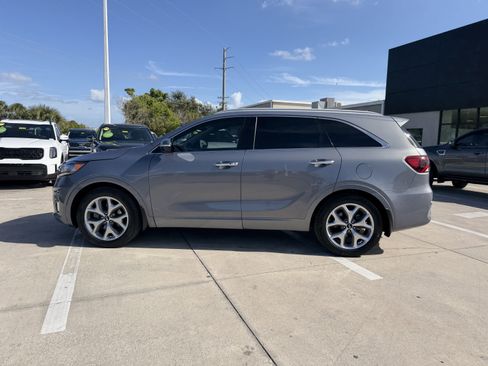 Certified 2020 Kia Sorento SX image 7