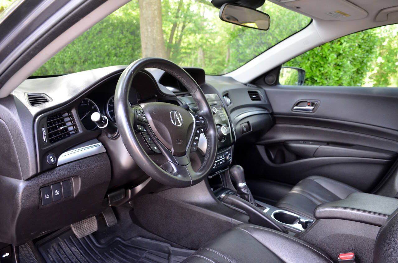 Used 2019 Acura ILX FWD image 15
