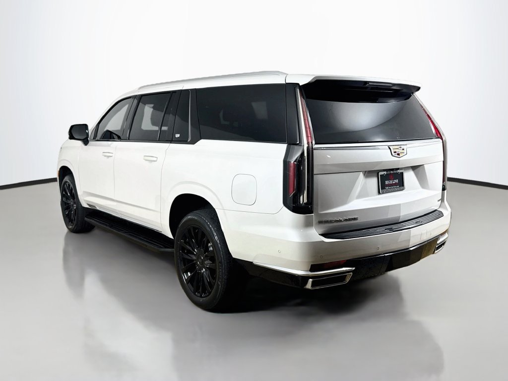 Used 2021 Cadillac Escalade ESV Premium Luxury AWD/4WD image 5