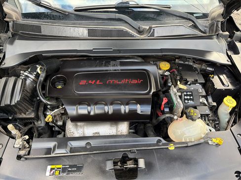 Used 2018 Jeep Compass Limited w/ Navigation Group image 14