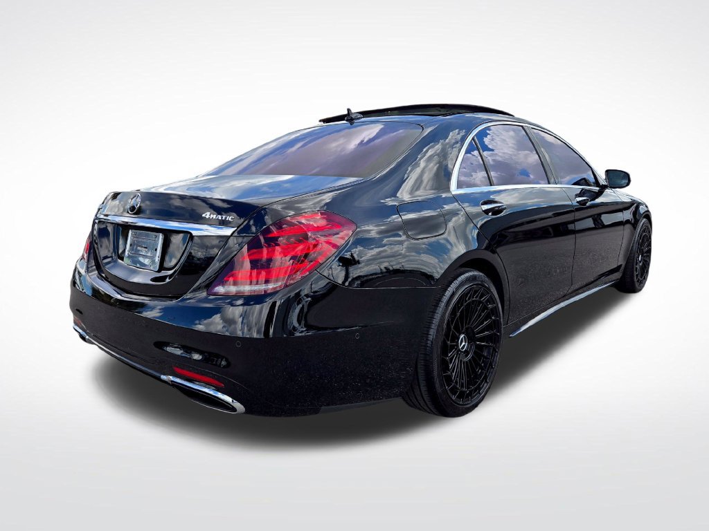 Used 2019 Mercedes-Benz S 560 4MATIC Sedan image 7