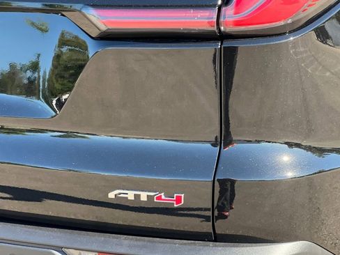 New 2026 GMC Acadia AT4 AWD/4WD image 22