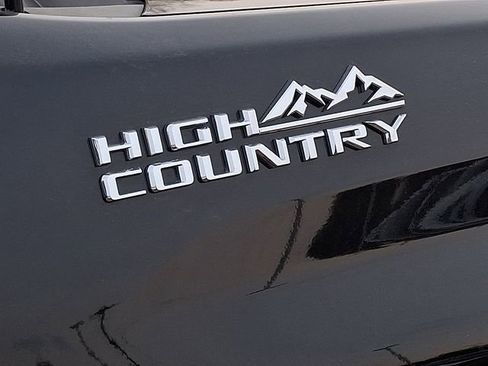 Used 2024 Chevrolet Silverado 3500 High Country w/ High Country Premium Package image 26