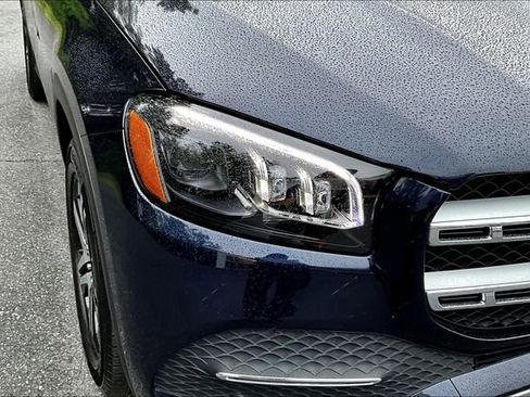 Used 2021 Mercedes-Benz GLS 450 4MATIC image 29