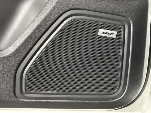 Used 2022 Porsche Macan AWD/4WD image 22