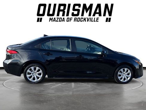 Used 2024 Toyota Corolla LE image 7