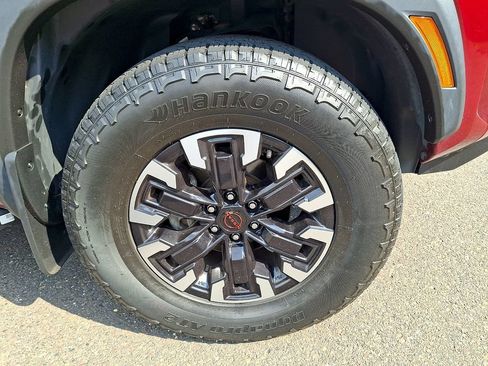 Used 2022 Nissan Frontier PRO-4X AWD/4WD image 8
