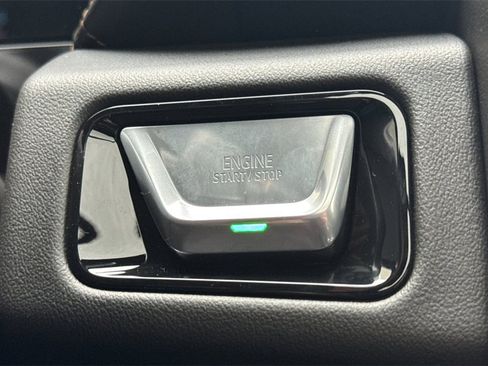 New 2026 GMC Yukon XL AT4 w/ AT4 Premium Plus Package image 23