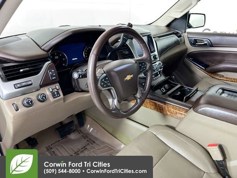 Used 2016 Chevrolet Tahoe LTZ AWD/4WD image 3