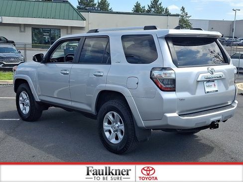 Certified 2024 Toyota 4Runner SR5 AWD/4WD image 4
