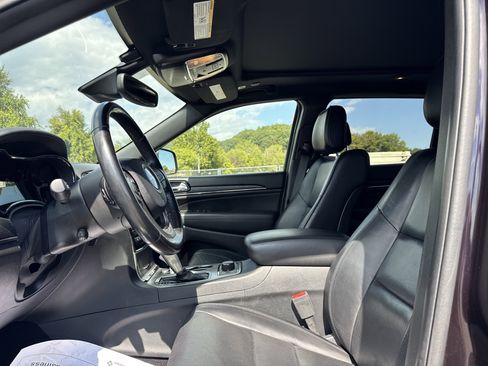 Used 2020 Jeep Grand Cherokee High Altitude image 12