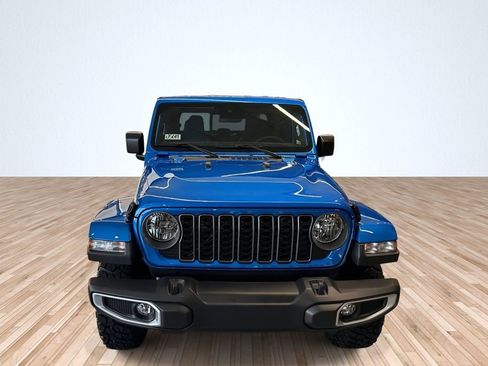 New 2025 Jeep Gladiator Sport image 2