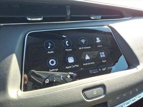 Used 2023 Cadillac XT4 Premium Luxury image 23