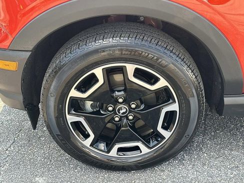 Used 2023 Ford Bronco Sport Outer Banks w/ Tech Package image 11