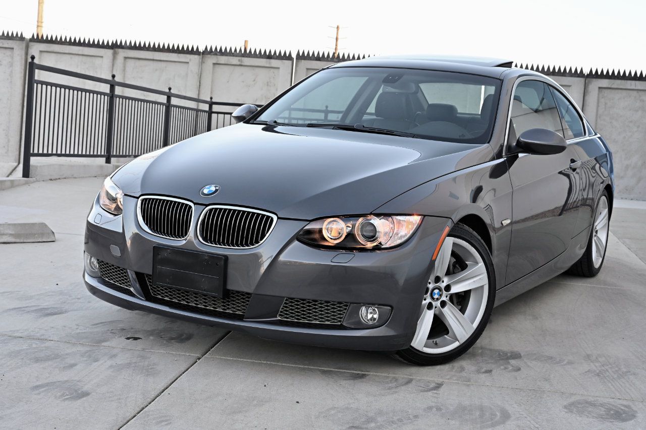 Used 2008 BMW 335i Coupe RWD image 3