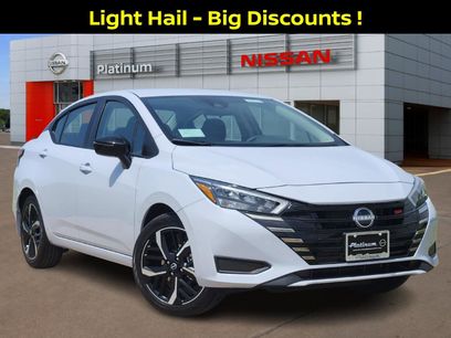 New 2025 Nissan Versa SR w/ Trunk Package