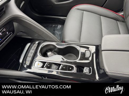 Used 2023 Buick Envision Essence w/ Sport Touring Package image 22