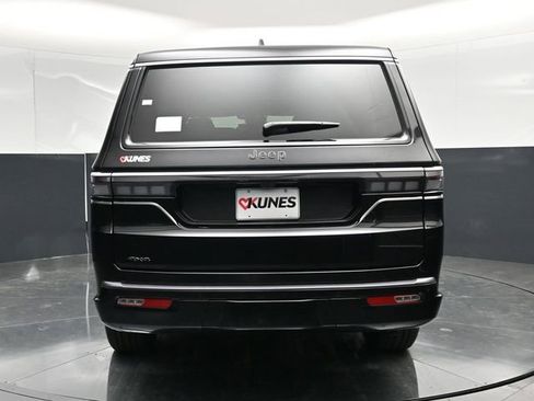 New 2026 Jeep Grand Wagoneer L 4WD image 9