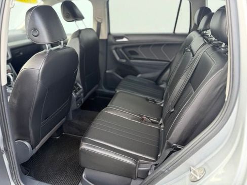 Used 2022 Volkswagen Tiguan SE AWD/4WD image 20
