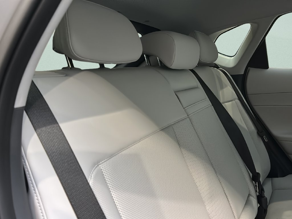 New 2027 Hyundai Kona Limited AWD/4WD image 16