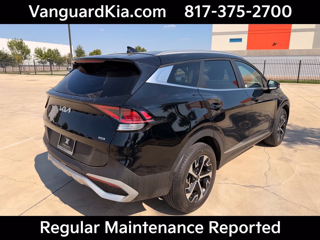 Certified 2025 Kia Sportage EX AWD/4WD image 4
