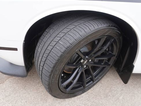 Used 2021 Dodge Challenger R/T Scat Pack w/ T/A Package RWD image 26