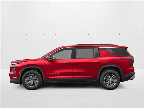 New 2027 Chevrolet Traverse LT w/ Sun and Wheel Package FWD image 3