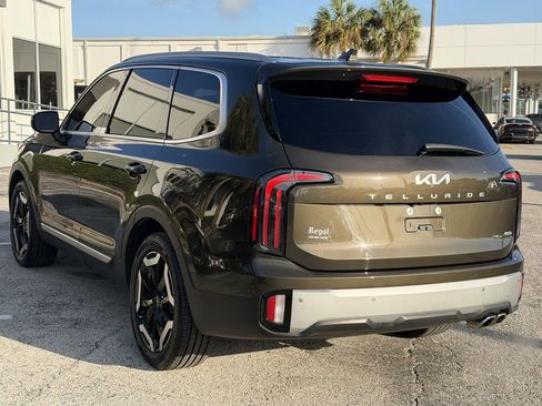 Certified 2024 Kia Telluride EX AWD/4WD image 8