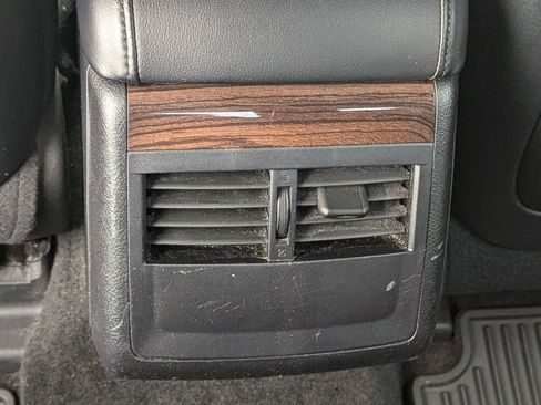 Used 2013 Toyota Avalon XLE image 23