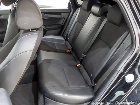 Used 2023 Honda Civic Sport image 16