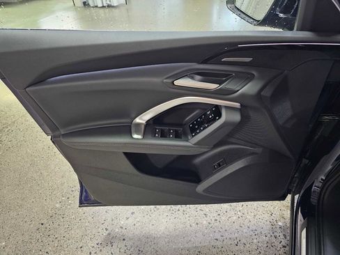 New 2025 Audi Q5 Prestige image 21