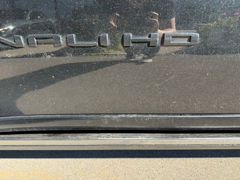 Used 2021 GMC Sierra 3500 Denali w/ Denali Ultimate Package image 33