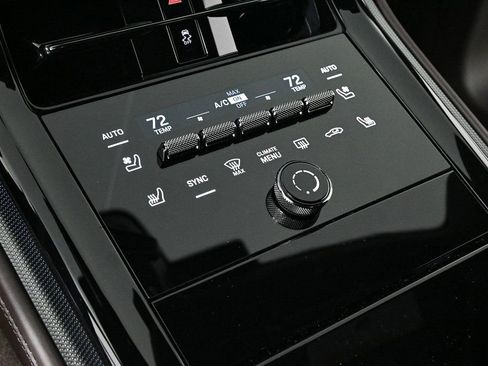 New 2026 Porsche Panamera RWD image 17