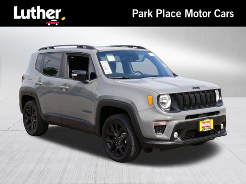 Used 2022 Jeep Renegade Altitude w/ Convenience Group AWD/4WD image 1