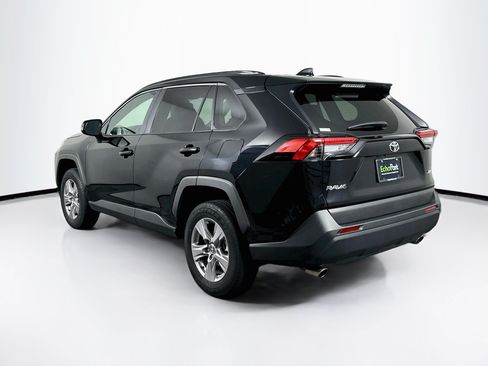 Used 2025 Toyota RAV4 XLE FWD image 5