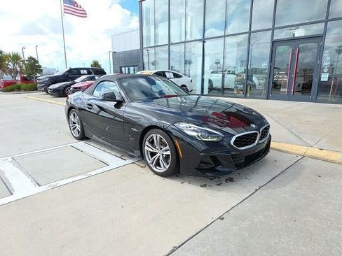 Used 2025 BMW Z4 sDrive30i image 2