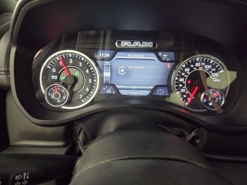 Used 2025 RAM 1500 Laramie RWD image 17