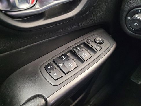 Used 2021 Jeep Cherokee Latitude Lux image 27