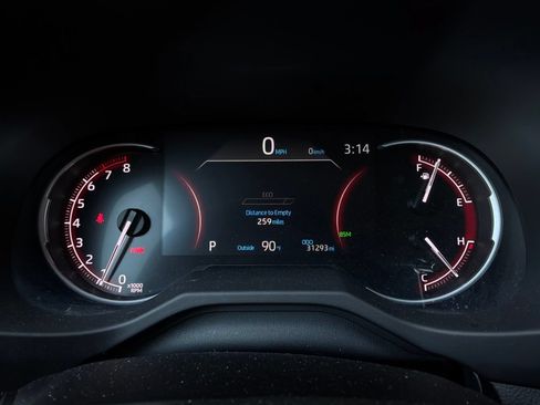Used 2025 Toyota RAV4 XLE FWD image 37