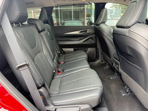 Used 2023 INFINITI QX60 Luxe AWD/4WD image 21
