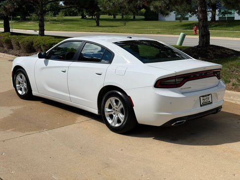 Used 2022 Dodge Charger SXT RWD image 7