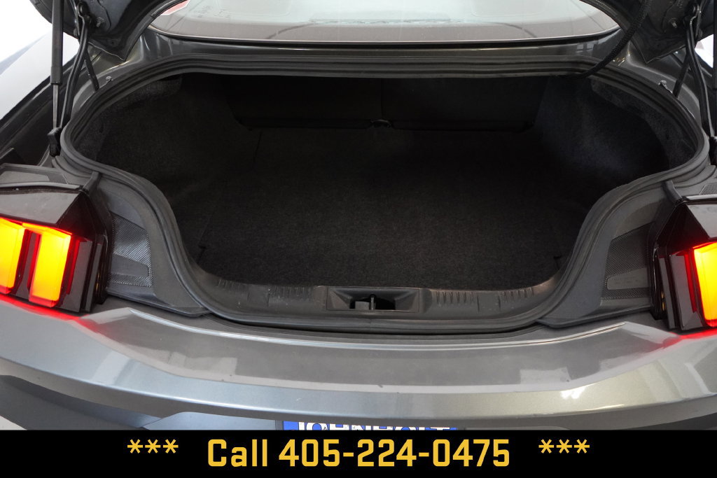 Used 2026 Ford Mustang Premium RWD image 21