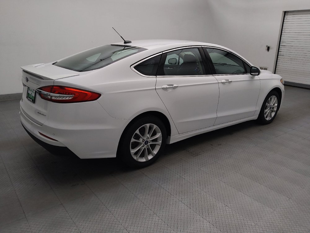Used 2019 Ford Fusion Energi Titanium FWD image 10