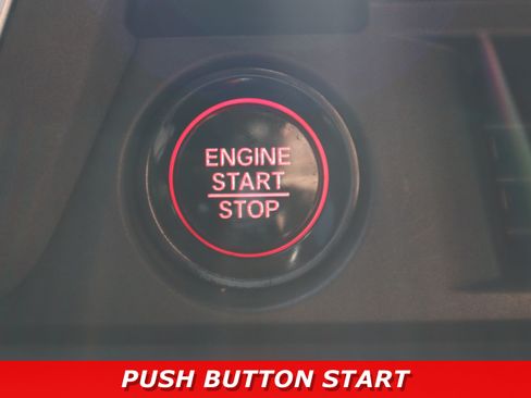 Used 2025 Honda Pilot EX-L image 18
