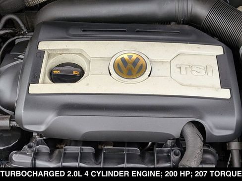 Used 2011 Volkswagen CC Sport FWD image 16