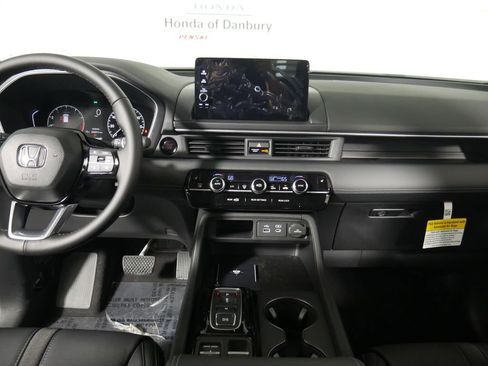 New 2025 Honda Pilot EX-L image 16