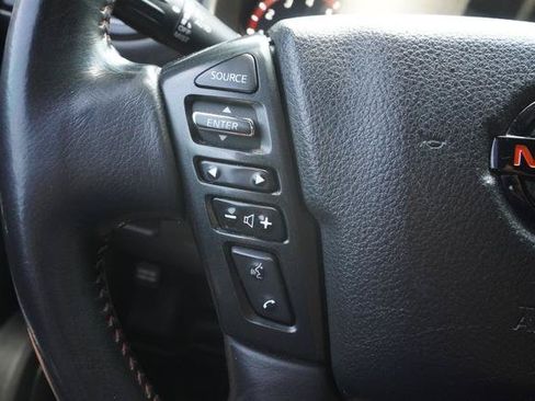 Used 2021 Nissan Titan PRO-4X w/ Pro-4x Convenience Package AWD/4WD image 18